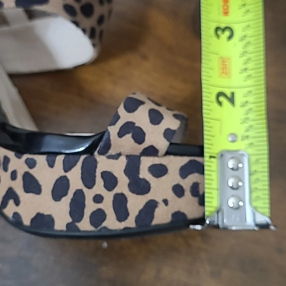 Qupid Spotted Animal Print Heeled Platform Sandals size 8